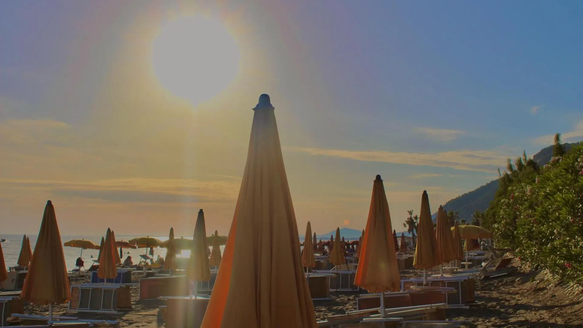 Vila Mare Nostrum Hotel Shengjin 3*,