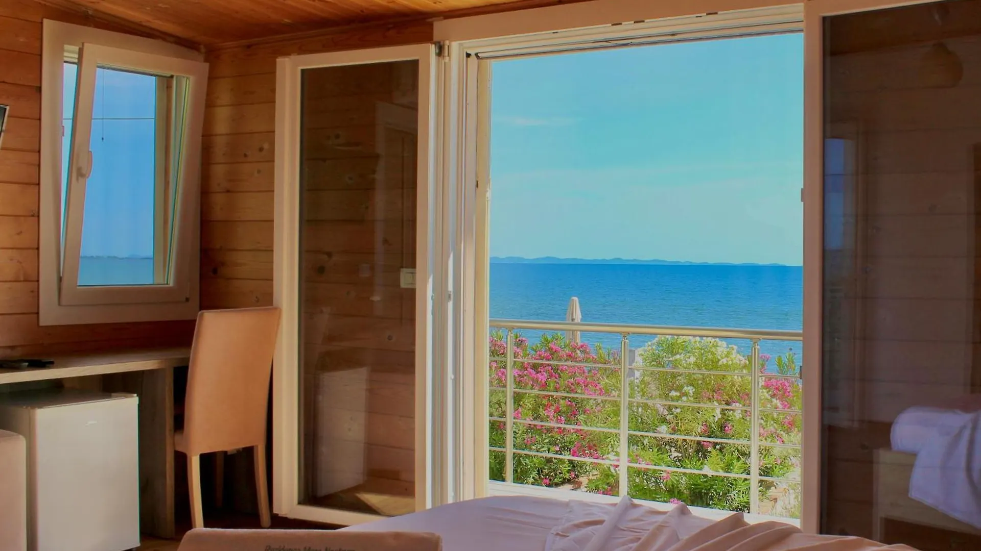 Vila Mare Nostrum Hotel Shengjin